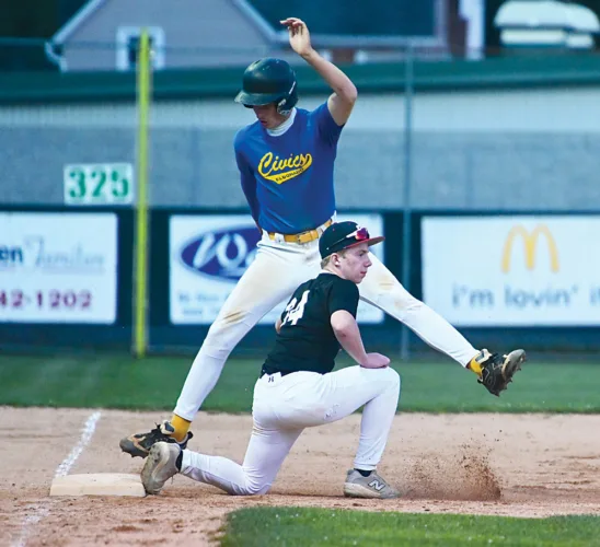 Fourth inning gives Eldorado lead in Teener Major series
